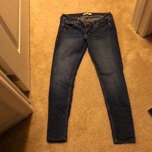 Hollister jeans size 7